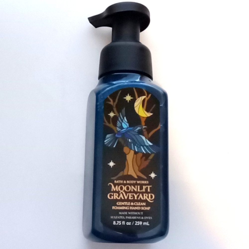 🍁 3/$12 Bath and Body Works Moonlight Grave Hand Soap 🍁